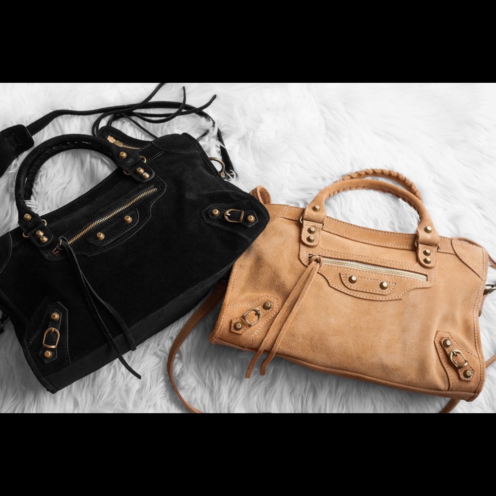 🔥 Balenciaga Cow Hide/Leather Purse 🔥